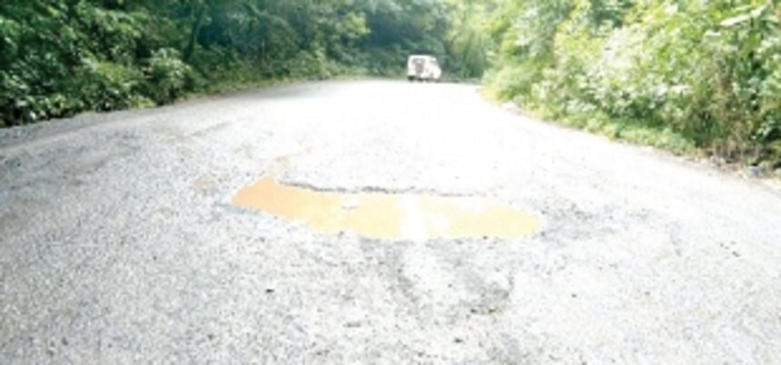 Pothole at Baythakhol poses threat to motorists
