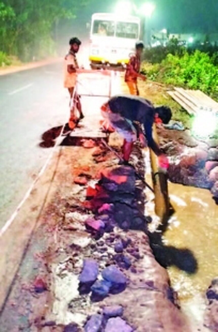 Power Dept workers under fire for damaging BSNL internet cables in Cuncolim, services disrupted 1 Power Dept workers under fire for damaging BSNL internet cables in Cuncolim, services disrupted