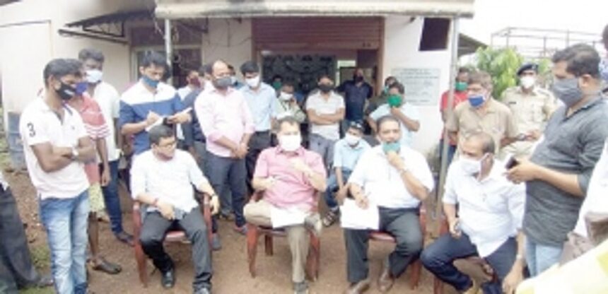 Power Min, local MLA visit Sanguem after complaints of major electricity issues