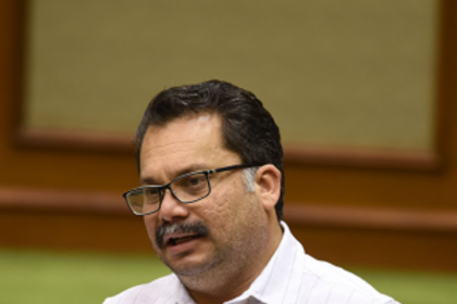 Power Minister lends ears to people’s grievances in Benaulim constituency