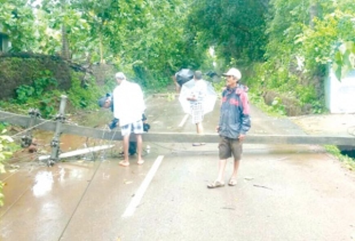 Power failures hit rural Sattari