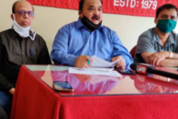 Power minister, govt playing political gimmick on jobs: EEU