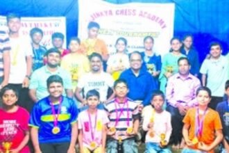 Powerful Knights win team chess championship