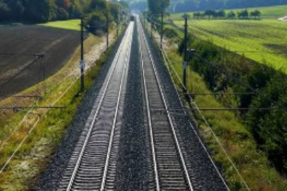 Prabhav Naik Accuses Goa Politicians of Betrayal Over Coal, Double Tracking Projects