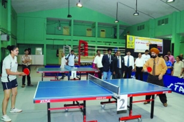 Prajakta on verge of clinching title