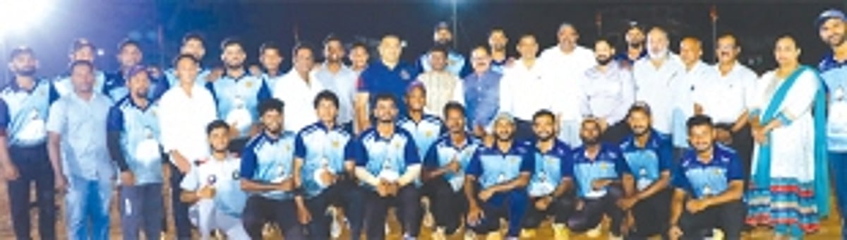 Pranshi Royals emerge champions in Cumbarjuaa cricket tournament