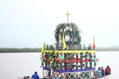 Praying for a bountiful catch at Sangodd