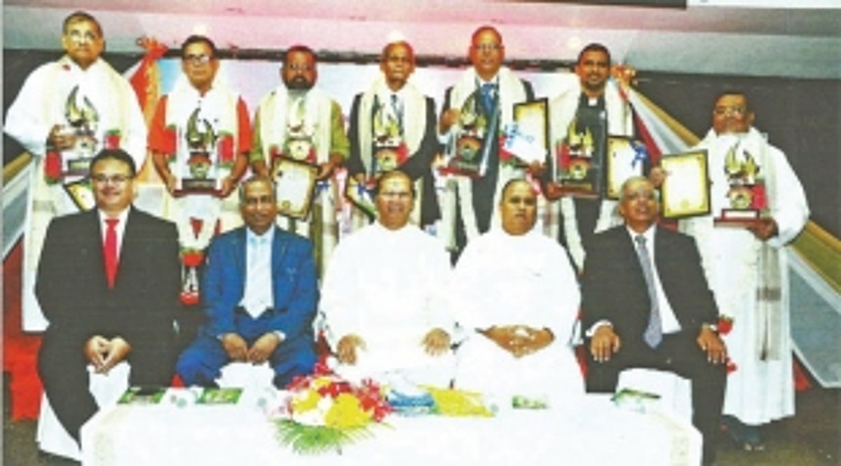 Preserving Konkani in Roman script