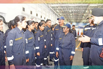 Prez witnesses Navy ops onboard INS Vikrant
