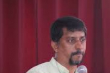 Priest's faithful act 'washes' away scars of political aggression of Chicalim local