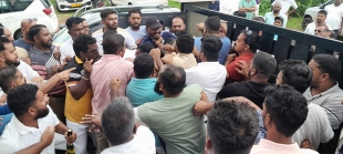 Private taxi operators allegedly beat up Goa Miles driver outside Pernem MLAs house