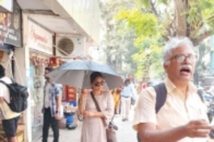 Protest in Panjim over unsafe  footpaths, water leaking from ACs