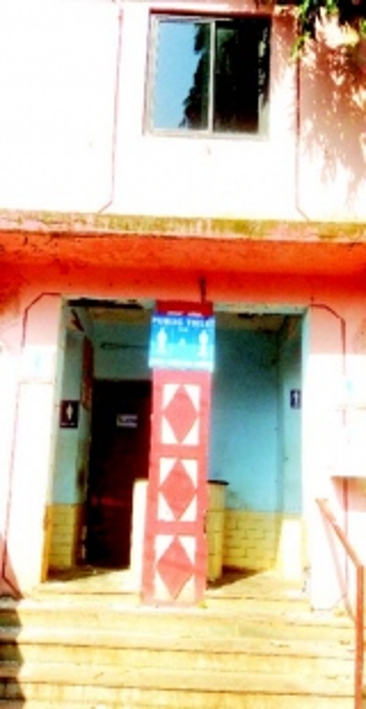 Public toilet at Ponda’s old  bus stand shut