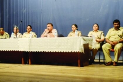 Pull up your socks, DIG tells senior police officials