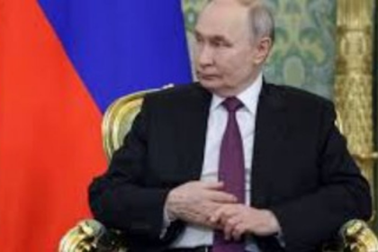 Putin Proposes Temporary Government in Ukraine to Facilitate Peace Talks and New Elections