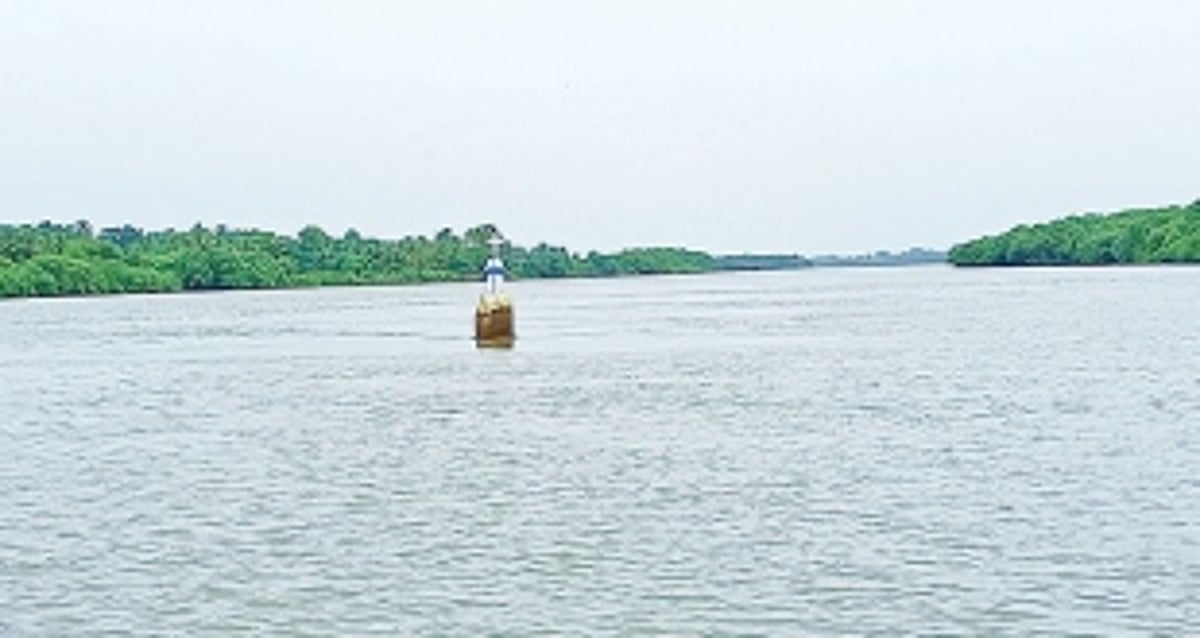 QUEDA DA ELITE CATÓLICA GOESA