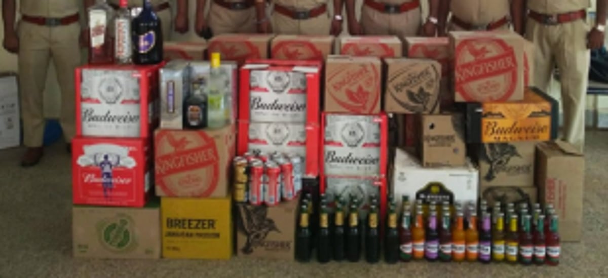 Quepem Police seize illegally stored liquor