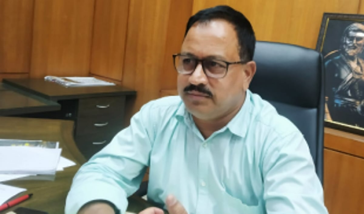 RND Min fumes at sidelining for solar boat inauguration