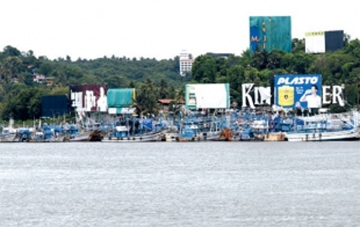 RND, Penha de Franca p’yat assure to  implement GCZMA order on hoardings