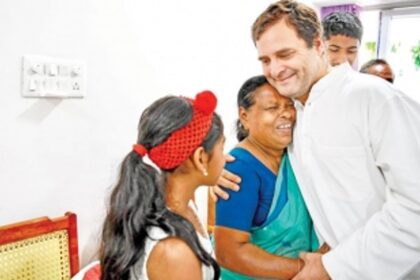 Rahul picks holes in PM's ‘Kerala dear to me’ remark, accuses him of bias