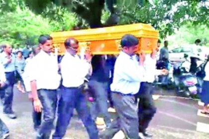 Raia, Ponda bid tearful adieu to its daughters, son