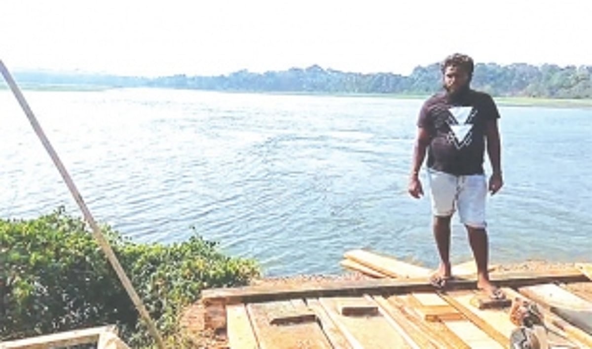 Raia farmers stare at ruin due to delay in building sluice gate