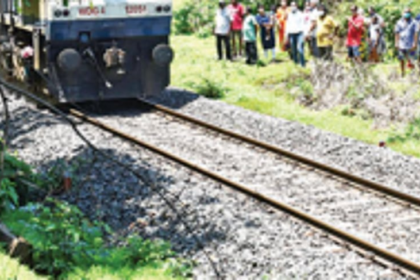 Railways buried storm  water drains, allege Velsao-Pale locals