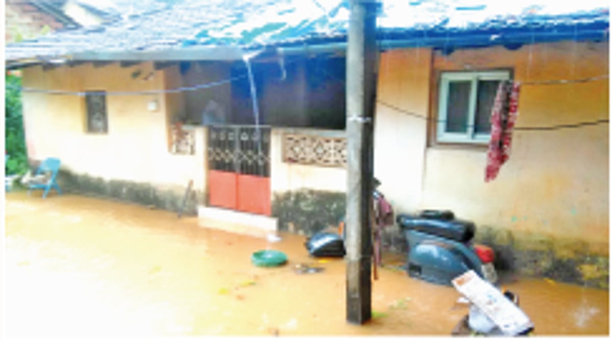 Rain, gusty winds play havoc in Cuncolim