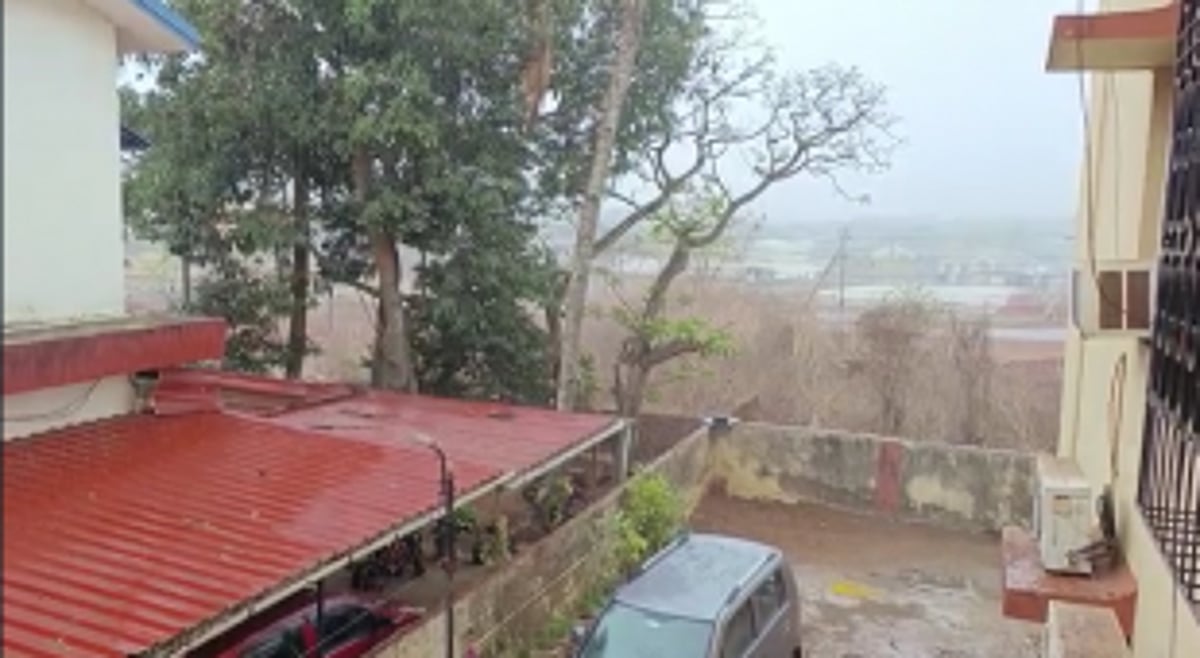 Rain showers bring relief from sweltering heat in parts of Goa