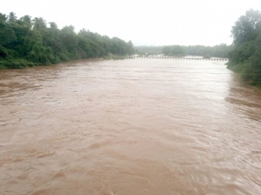 Rains lash Bicholim, water level of dams rising rapidly 1 Rains lash Bicholim, water level of dams rising rapidly