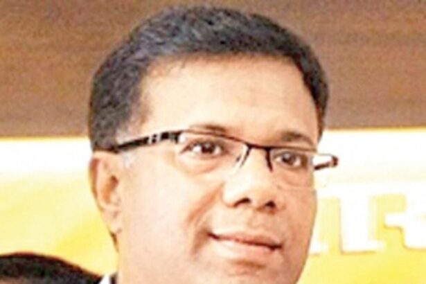 Rane urges civic bodies to take up revenue-generating projects