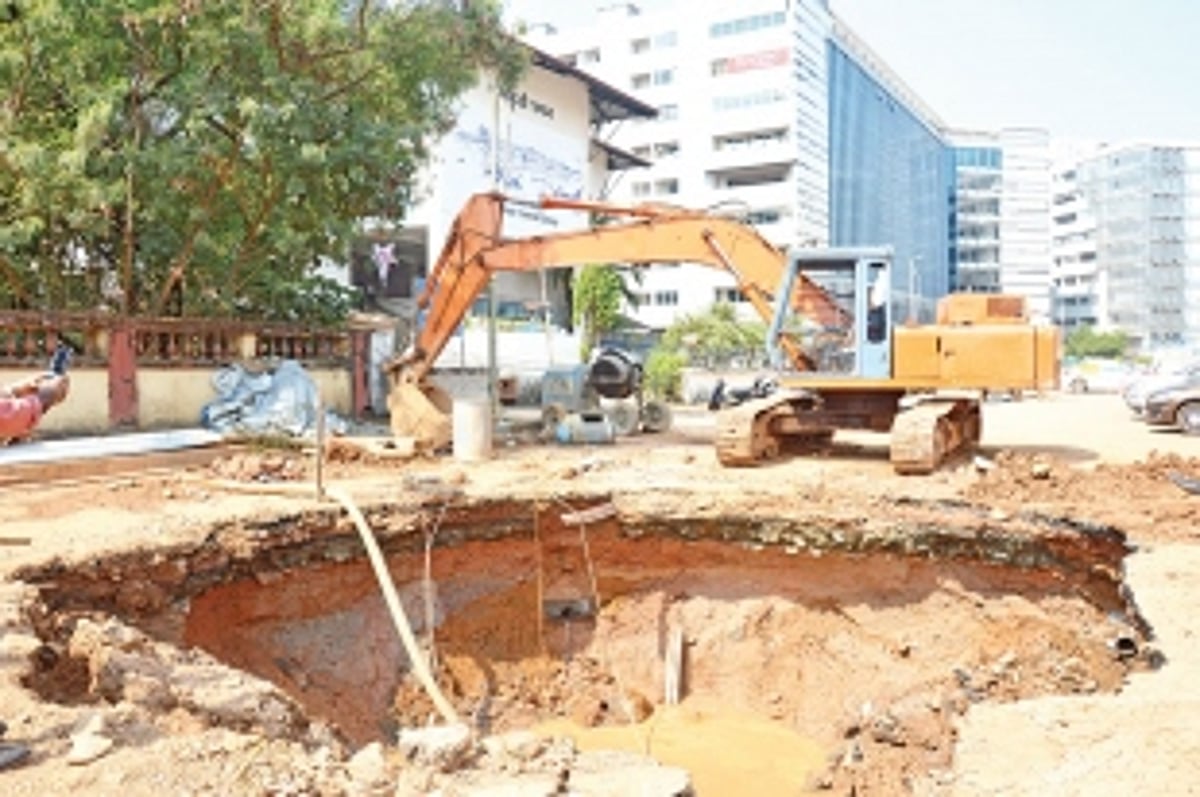 Raw sewage released near Central Library at Patto