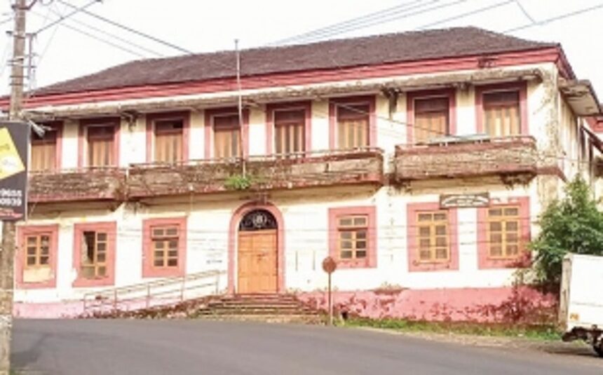 Reading habit eludes Mapxekars as its public library stays shut for over 3 years