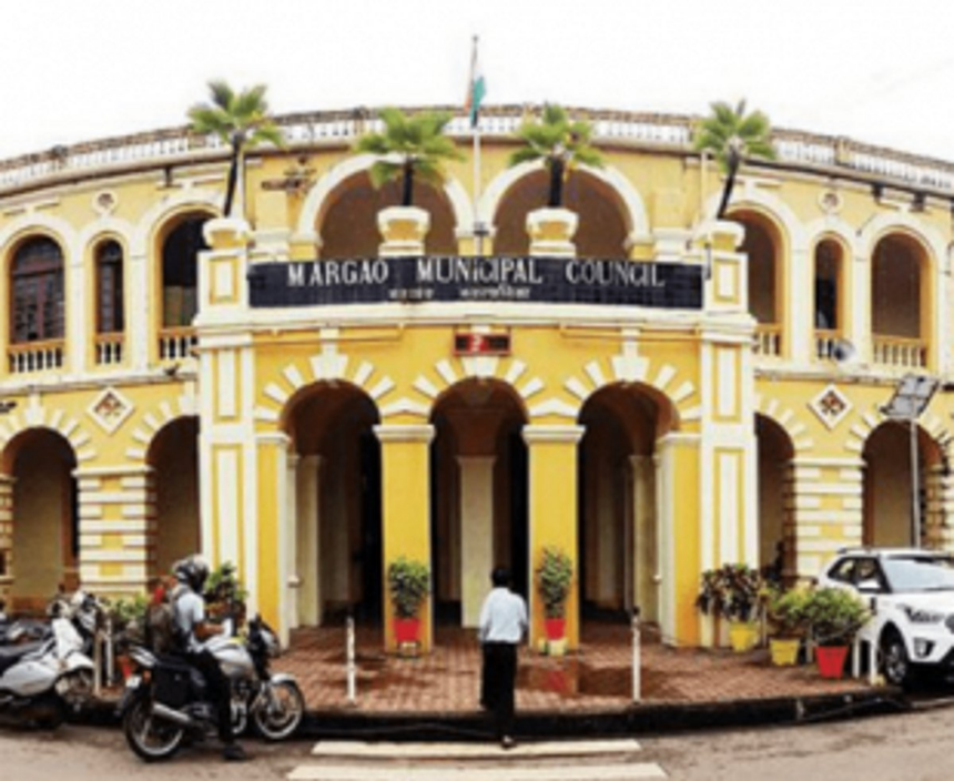 Recover lakhs in outstanding dues from sopo contractor, councillor urges civic body