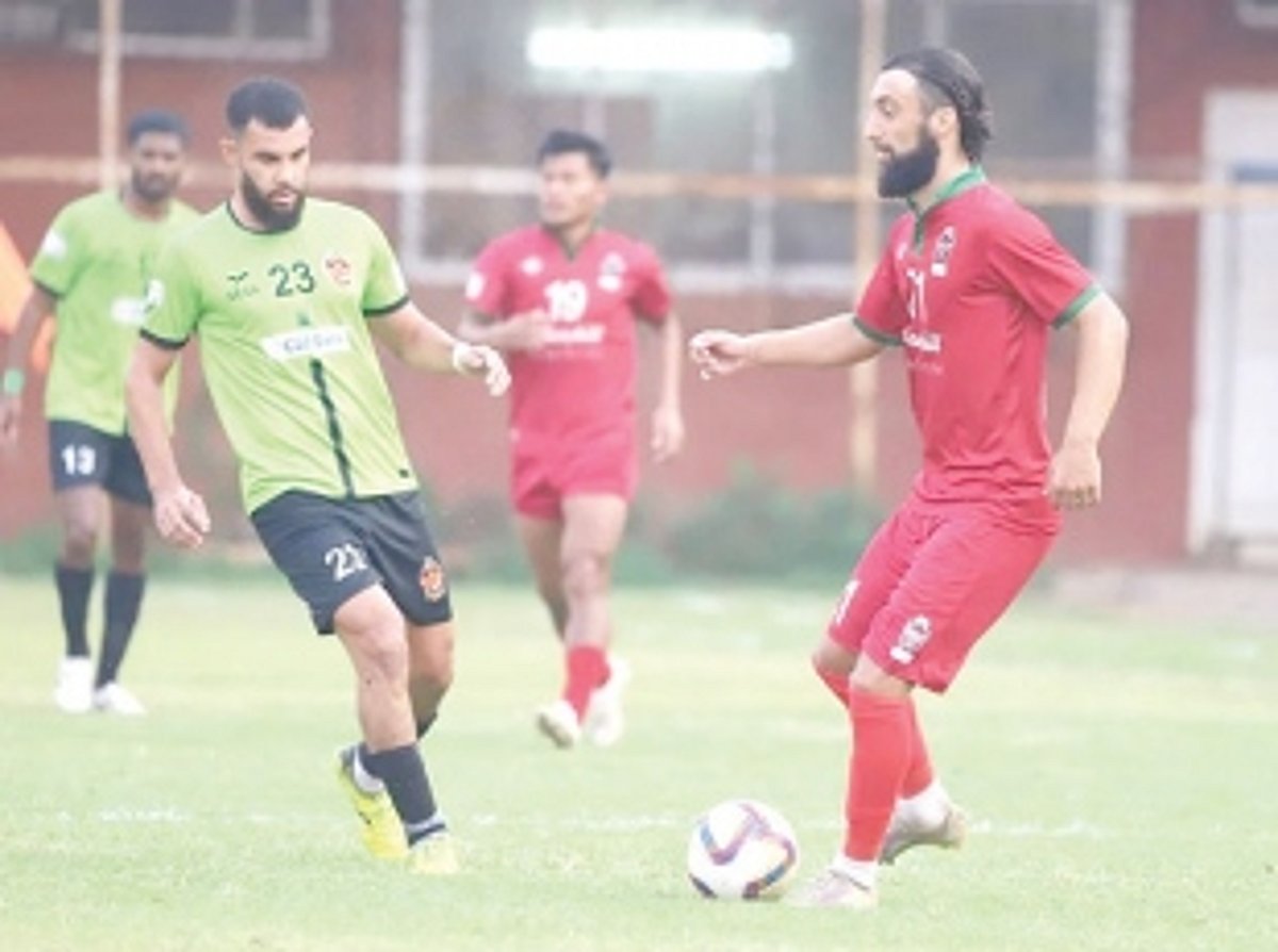 Red Machines squander chance to go third