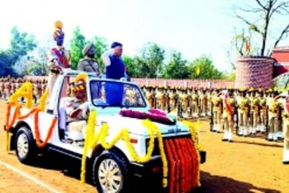 Refrain from wrong deeds, which could blemish image of police dept, says CM