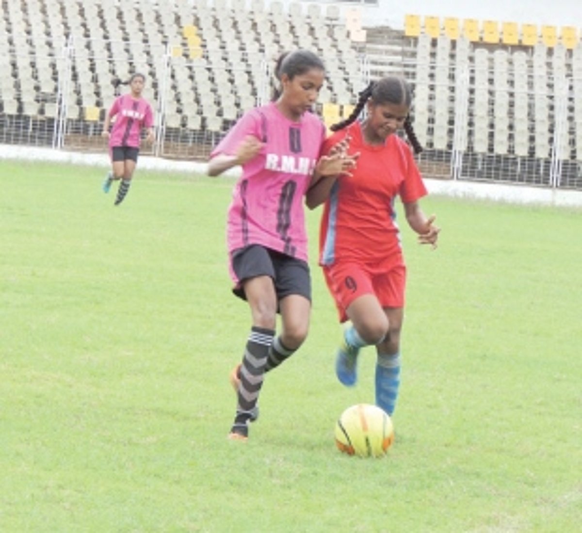 Regina Martyrum HS blank Rosary HS