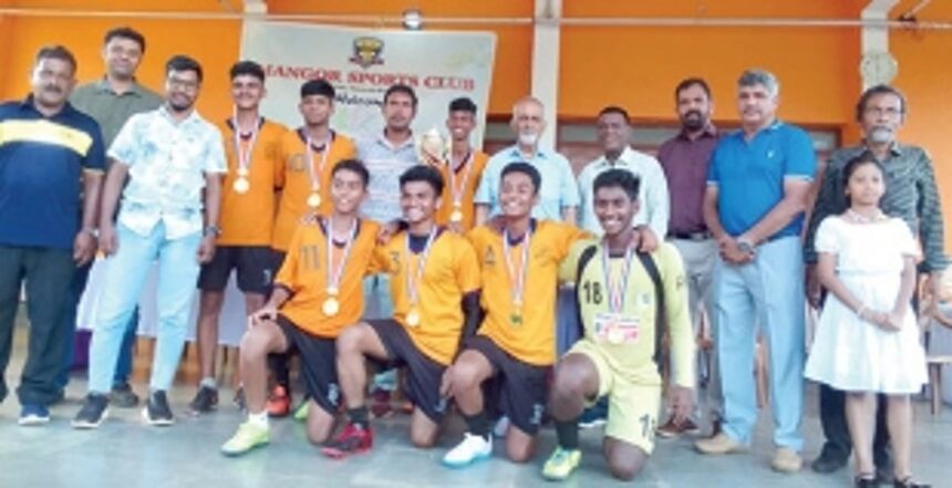 Regina Mundi HS Mormugao futsal champions