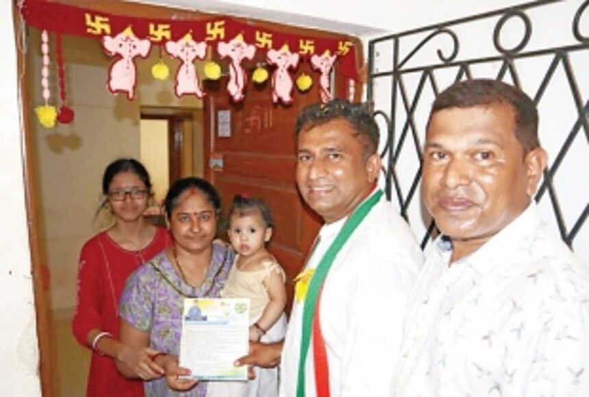 Regular water supply and service road are top priorities for Kedar Naik