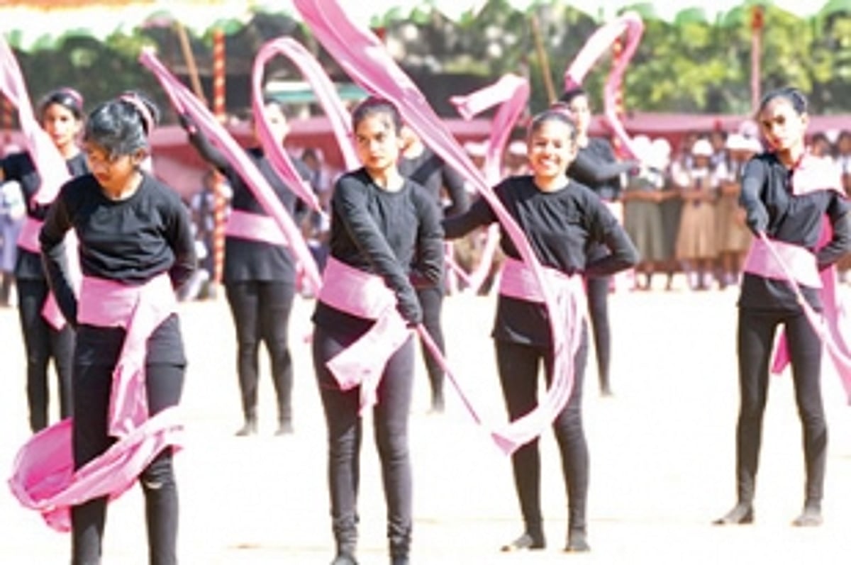 'Remember supreme sacrifices of freedom fighters'