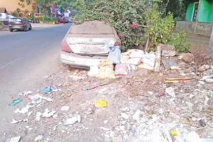 Remove discarded vehicles from public areas