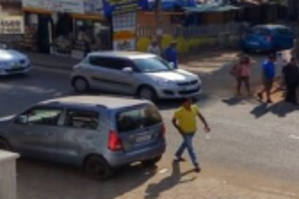 Remove permanently parked private  vehicles from Saligao roads