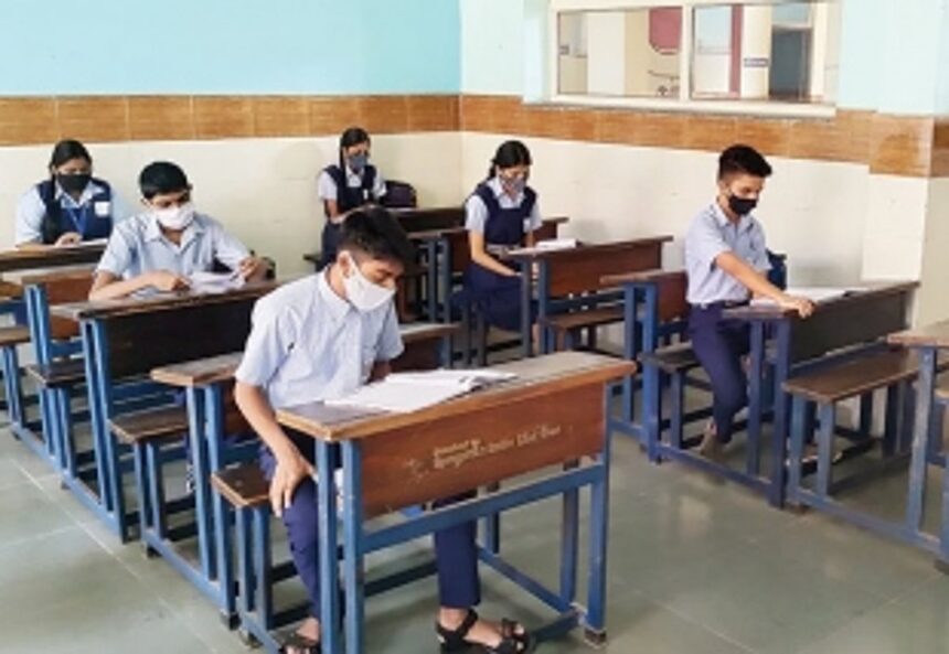 Reopening of schools: Students overjoyed, parents concerned over children’s safety 1 Reopening of schools: Students overjoyed, parents concerned over children’s safety