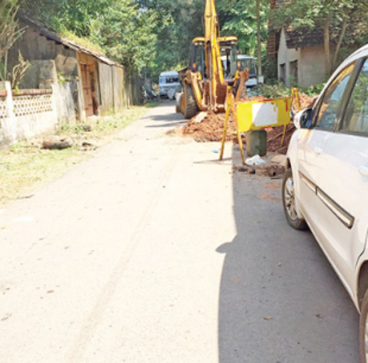 Repair Comba roads before ‘Zambaulim  Shigmo’: margao BJP to PWD Minister