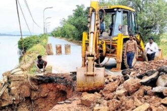 Repair of Panjim-Ribandar causeway portion begins