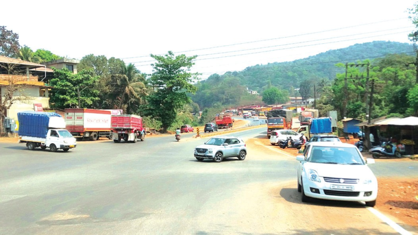 Residents Demand Flyover or Underpass at Bethora Junction After Traffic Chaos on Newly Expanded Bypass Road 1 Residents Demand Flyover or Underpass at Bethora Junction After Traffic Chaos on Newly Expanded Bypass Road