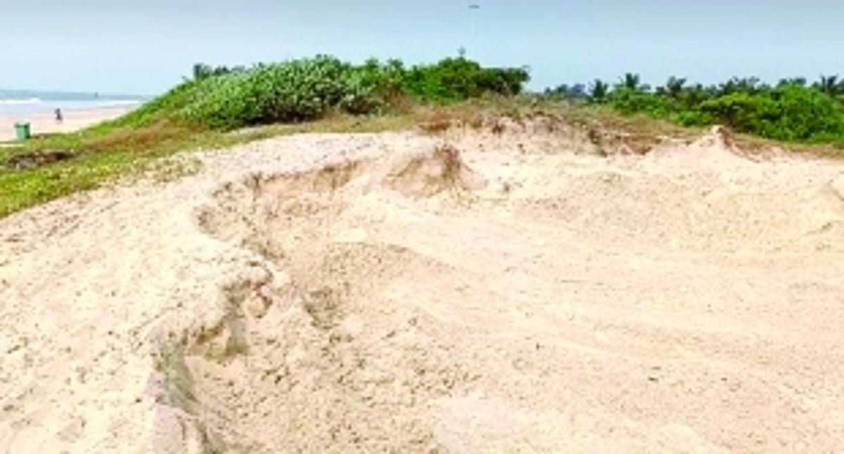 Residents fume over destruction  of sand dunes at Benaulim Beach