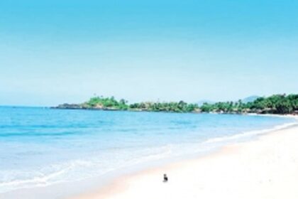 Residents in Canacona literally stay indoors for 24 hours