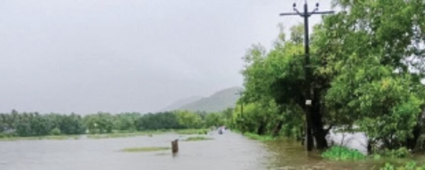 Residents of flooded Sao Jose de Areal rue poor drain maintanance 1 Residents of flooded Sao Jose de Areal rue poor drain maintanance