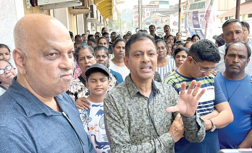 Rest of Goa on the boil over Velingkar’s
derogatory remarks on Goencho Saib